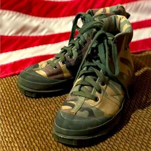 Men’s HiTec Woodland Sneaker Hiking Boots